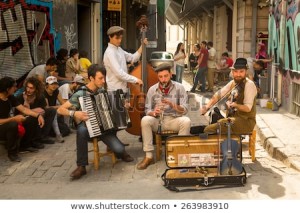 four-undefined-street-musicians-public-450w-263983910
